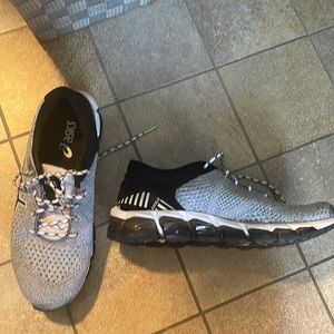 Asics Gel Running Shoes - brand new